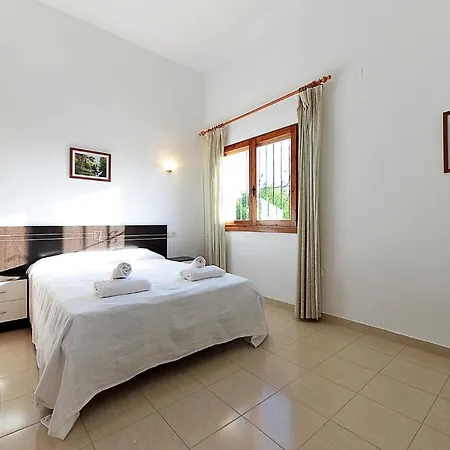 Cecilia - Plusholidays Calpe